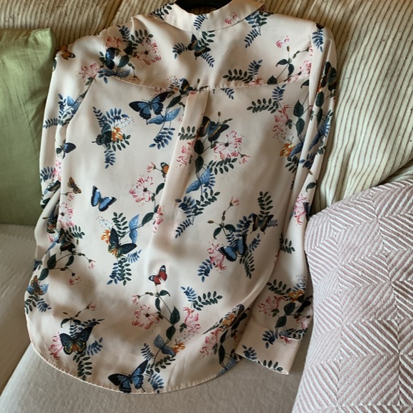 H&M shirt, polyester, owned. Butterfly print. Predominately colour beige. - Picture 3 of 5